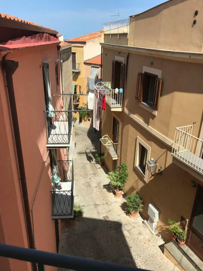 Saraceni 20 Apartment Чефалу Екстериор снимка